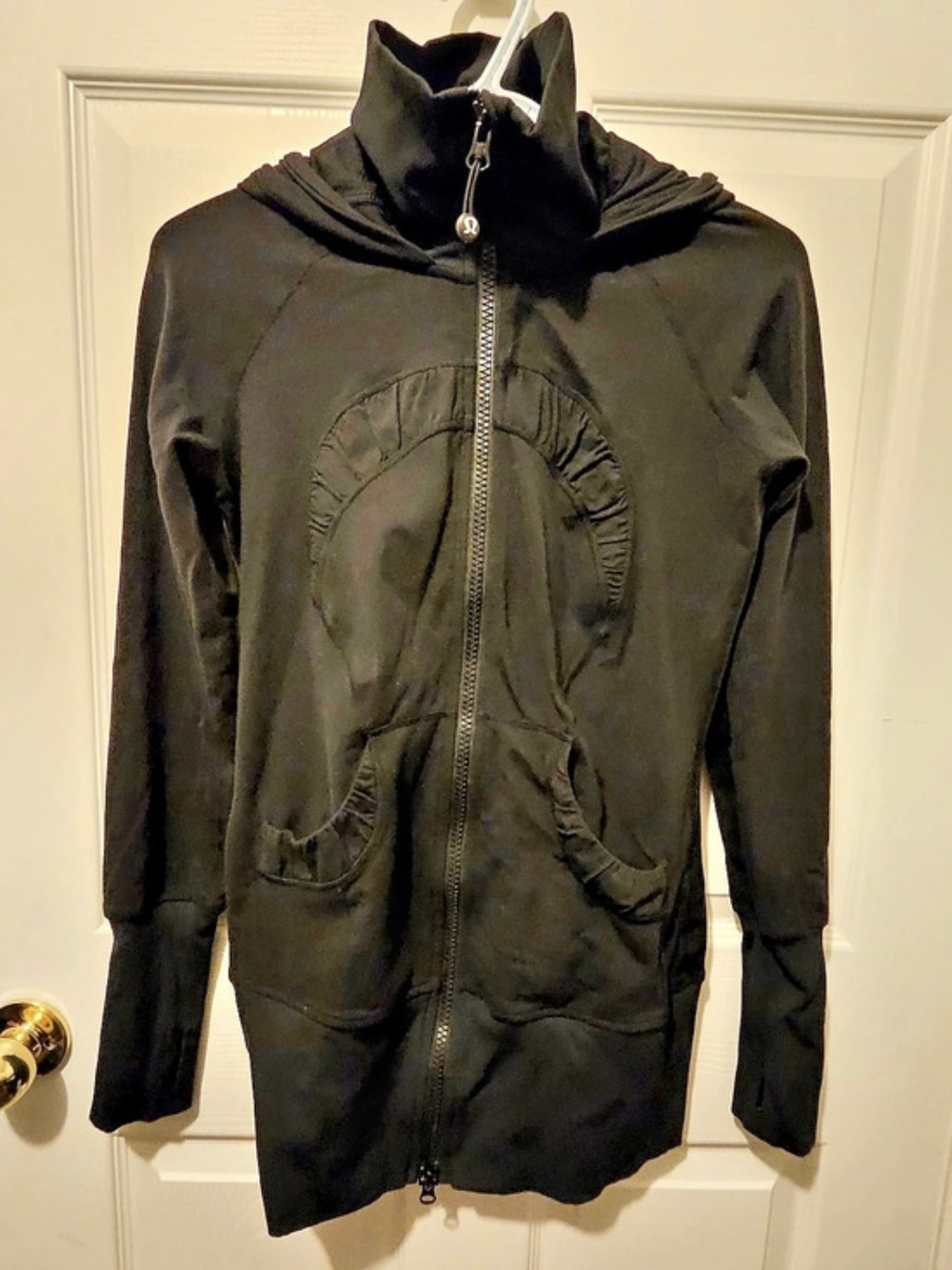lululemon Black Hooded Full-Zip Jacket Size 4